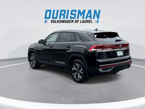 Used 2024 Volkswagen Atlas Cross Sport SE AWD/4WD image 6