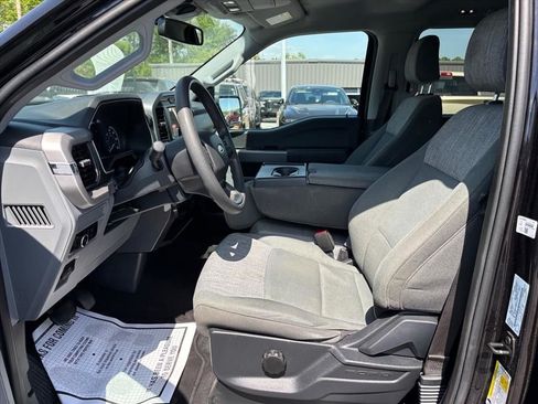 Used 2023 Ford F150 XLT w/ Trailer Tow Package AWD/4WD image 11
