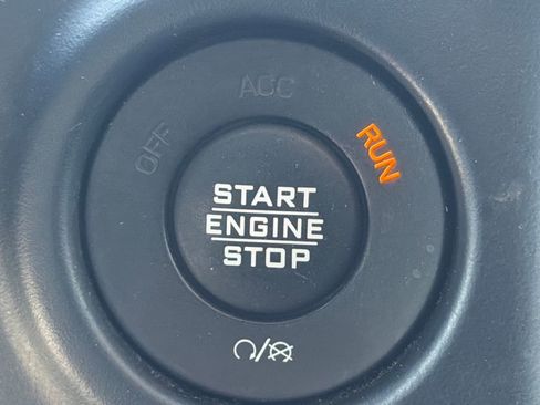 Used 2020 Jeep Wrangler Unlimited Sport S image 22