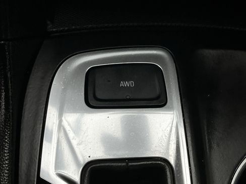 Used 2018 Chevrolet Equinox LS image 14