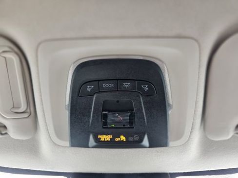 Used 2023 Toyota Corolla LE image 24