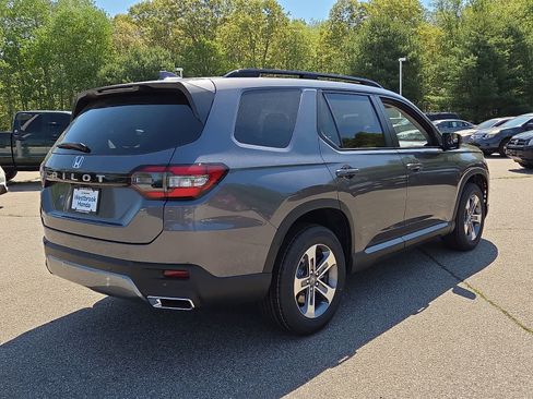 New 2026 Honda Pilot EX-L image 4
