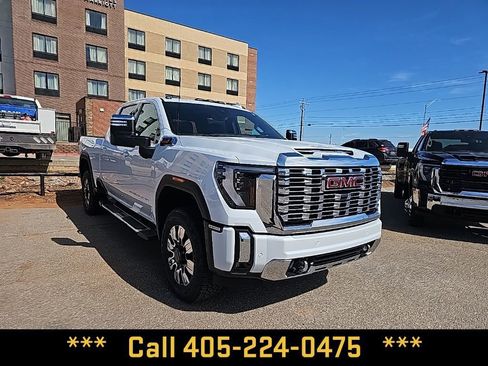 New 2026 GMC Sierra 2500 Denali w/ Denali Reserve Package image 7