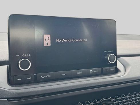 Certified 2025 Honda Accord LX image 17