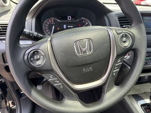 Used 2017 Honda Ridgeline Sport image 12