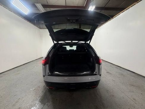 Used 2025 Land Rover Range Rover Velar Dynamic SE AWD/4WD image 8