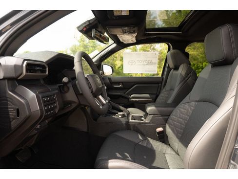 New 2026 Toyota Tacoma TRD Off-Road AWD/4WD image 11