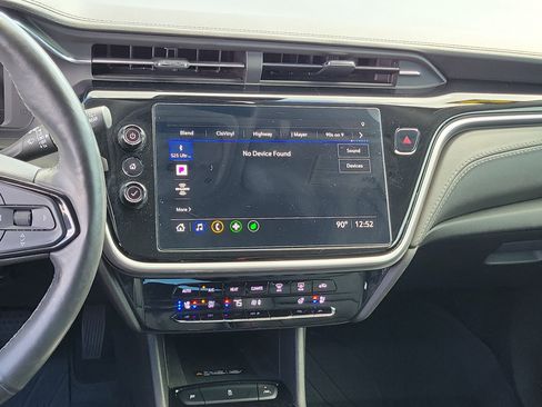 Used 2023 Chevrolet Bolt EUV LT w/ Convenience Package image 18