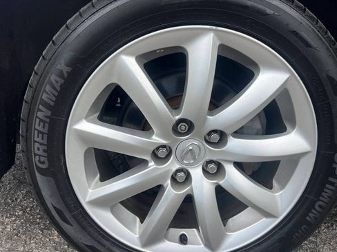 Used 2010 Lexus LS 460 RWD image 17