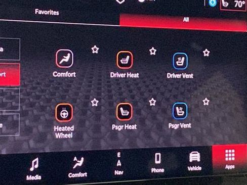 Used 2025 Dodge Durango R/T AWD/4WD image 32