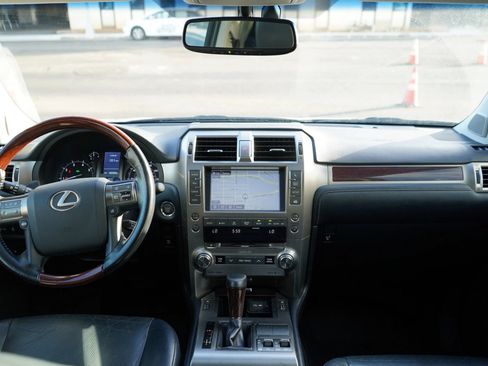 Used 2018 Lexus GX 460 AWD/4WD image 20
