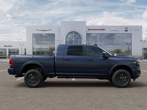 New 2026 RAM 2500 Limited AWD/4WD image 22