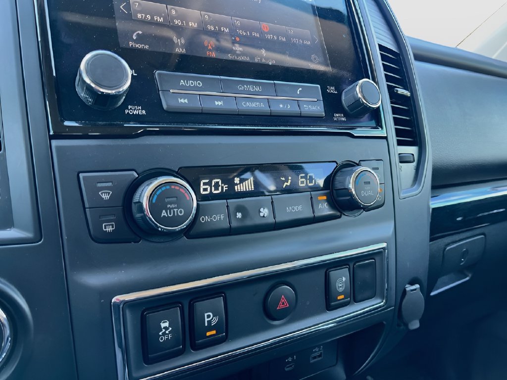Used 2024 Nissan Titan SV w/ SV Convenience Package AWD/4WD image 15
