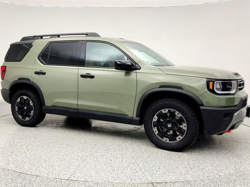 Used 2026 Honda Passport TrailSport Elite image 3