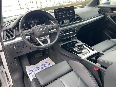 Used 2025 Audi Q5 2.0T Premium image 27