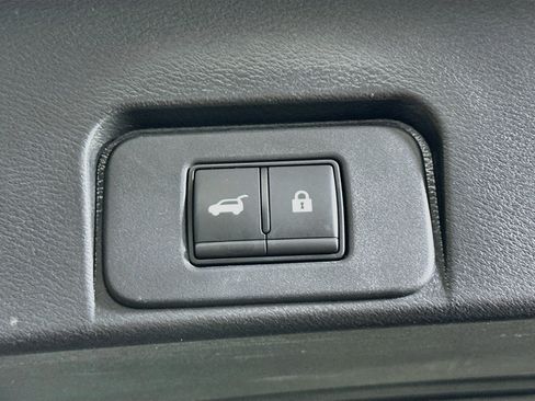 Used 2023 Nissan Rogue SL w/ SL Premium Package FWD image 29