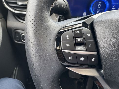 Used 2022 Ford Explorer ST w/ ST Street Pack image 18