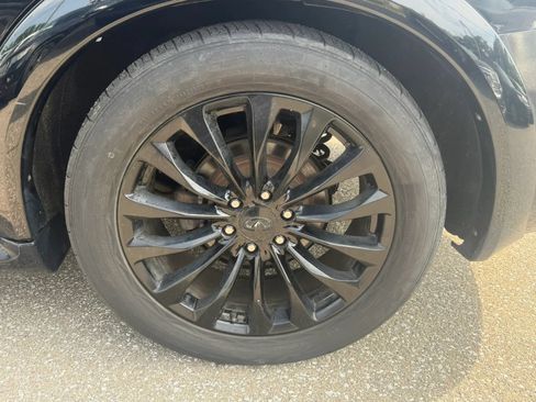 Used 2015 INFINITI QX80 4WD w/ 22" Wheel Package image 31