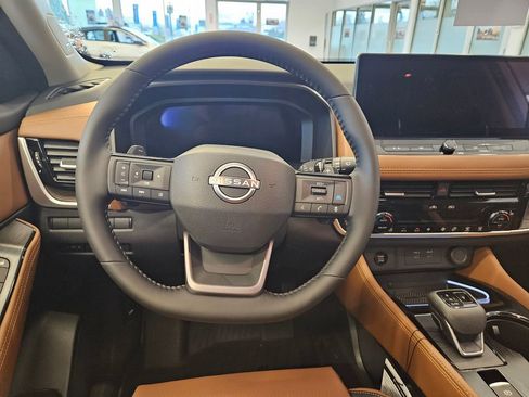 New 2026 Nissan Rogue Platinum w/ Platinum Premium Package image 17