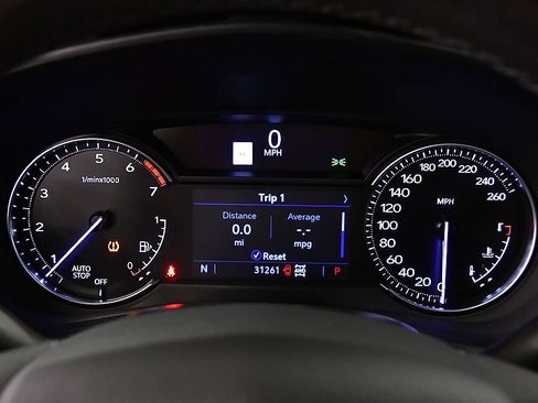 Used 2023 Cadillac XT4 Sport w/ Sun And Sound Package AWD/4WD image 17
