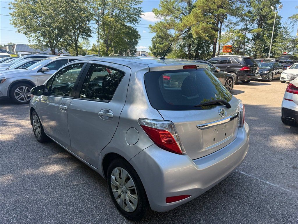 Used 2012 Toyota Yaris LE FWD image 8