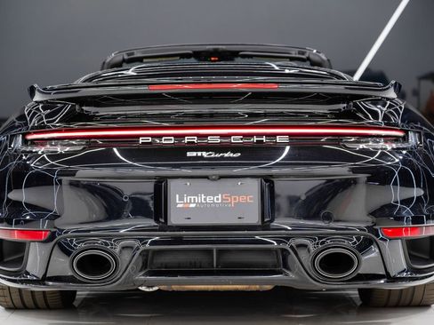 Used 2022 Porsche 911 Turbo image 16