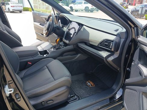 Used 2025 Subaru Outback Wilderness AWD/4WD image 25