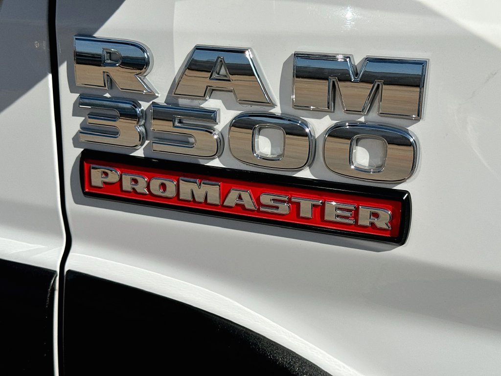 Used 2019 RAM ProMaster 3500 w/ Premium Appearance Group FWD image 23
