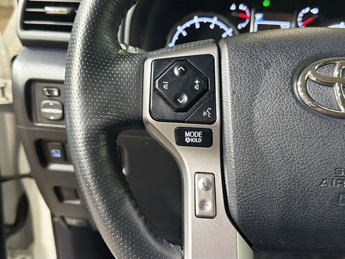 Used 2023 Toyota 4Runner Limited image 35