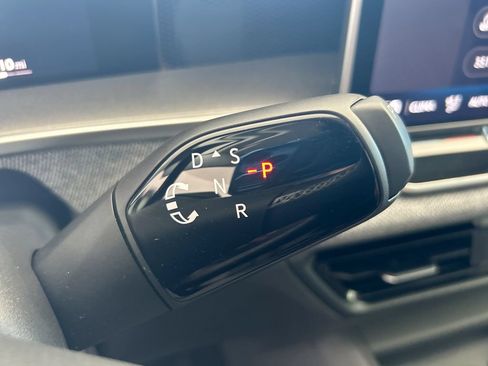 Certified 2026 Volkswagen Tiguan S FWD image 25