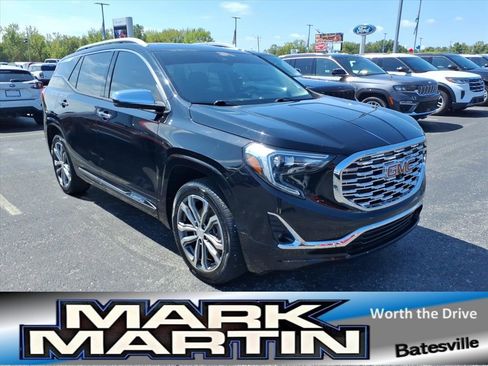 Used 2020 GMC Terrain Denali w/ Denali Premium Package image 1