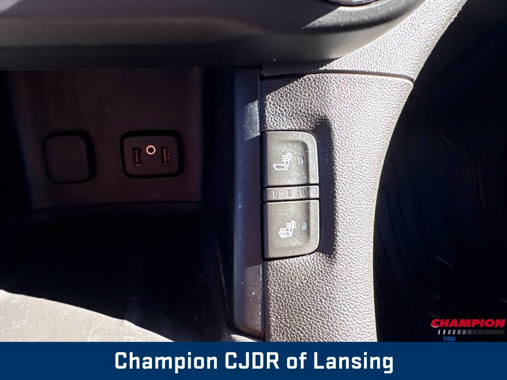 Used 2019 GMC Acadia SLE FWD image 36