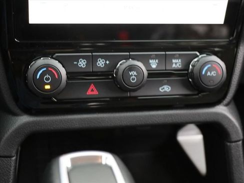 New 2026 Ford Ranger Lariat w/ FX4 Off-Road Package image 24