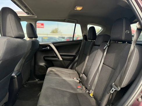 Used 2016 Toyota RAV4 XLE image 33