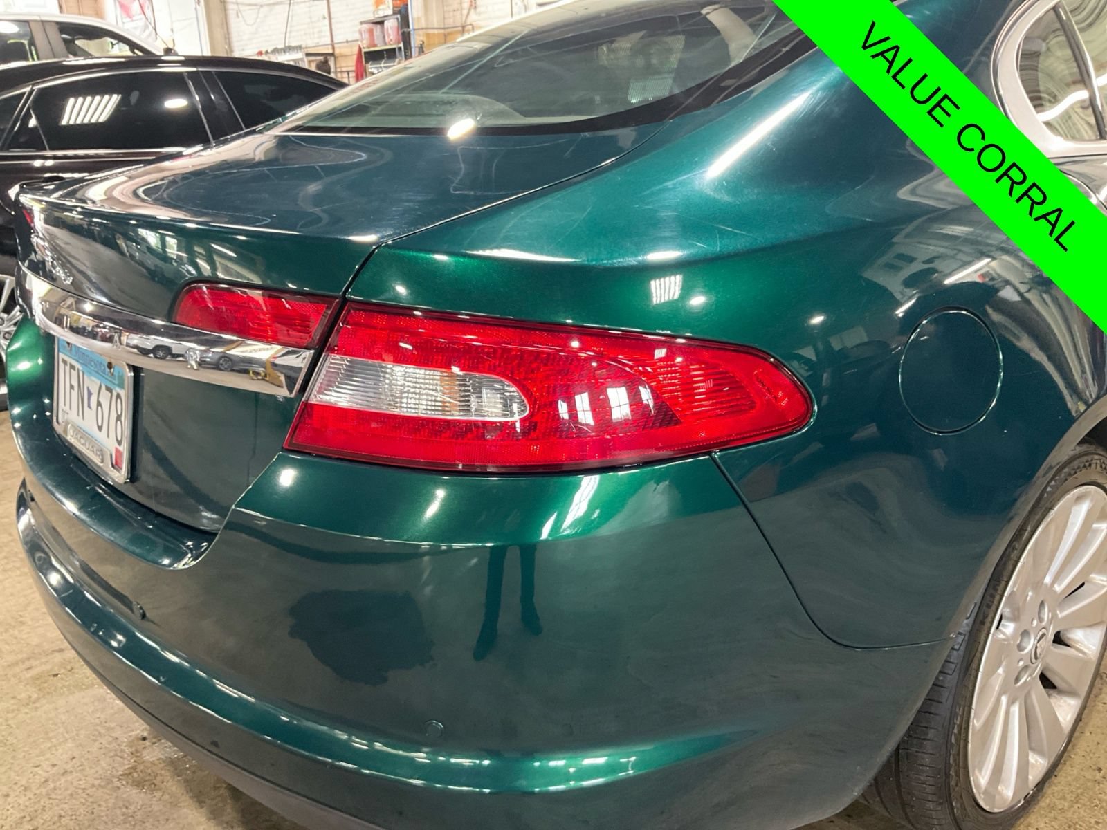 Used 2009 Jaguar XF Premium RWD image 21