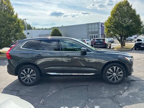 Used 2022 Volvo XC60 B5 Inscription w/ Advanced Package AWD/4WD image 6