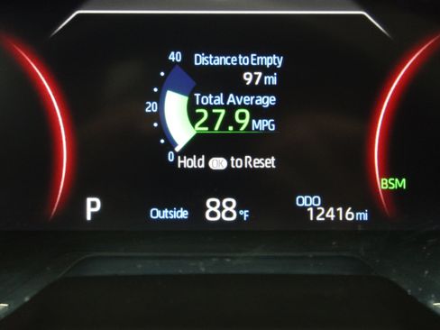 Used 2025 Toyota RAV4 XLE w/ Convenience Package FWD image 41