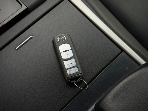 Used 2012 MAZDA CX-9 Grand Touring w/ Moonroof & Bose Audio Pkg image 25