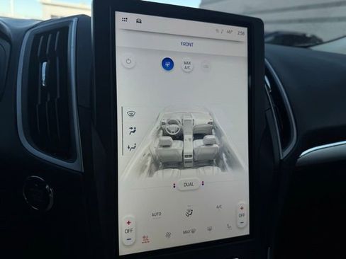 Used 2022 Ford Edge SEL w/ Convenience Package image 35