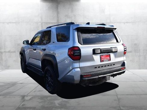 Used 2025 Toyota 4Runner 4WD image 7