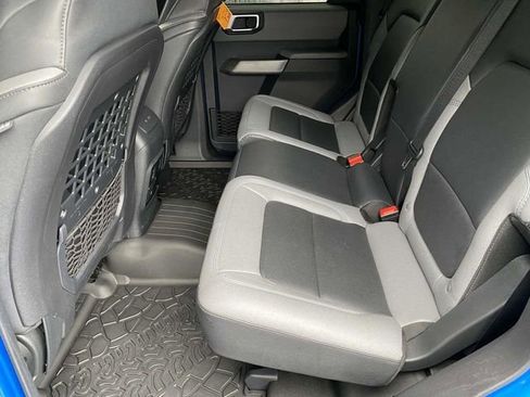 Used 2022 Ford Bronco Black Diamond image 17