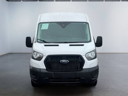 Used 2025 Ford Transit 250 148 Medium Roof Extended AWD image 2