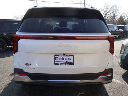 New 2026 Kia Carnival SX image 5