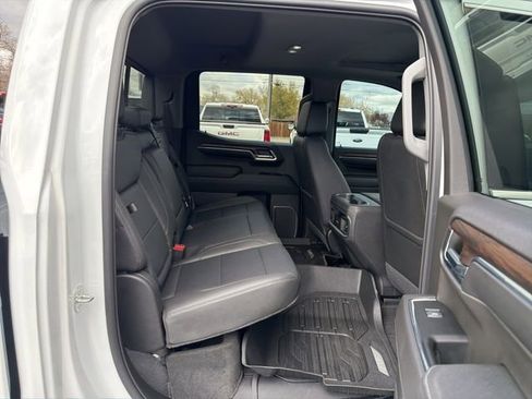 Used 2023 GMC Sierra 1500 SLT w/ SLT Premium Package image 27