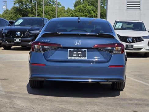 Used 2025 Honda Civic Sport image 7