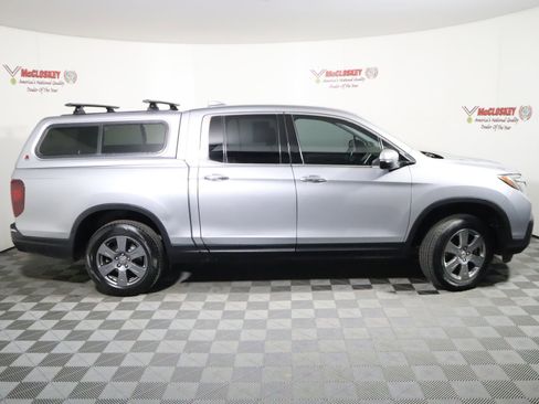 Used 2020 Honda Ridgeline RTL-E image 3