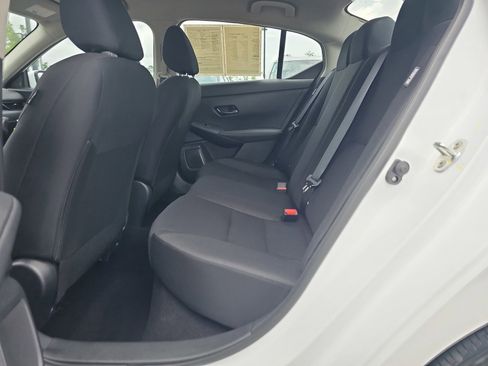 Used 2025 Nissan Sentra S FWD image 16