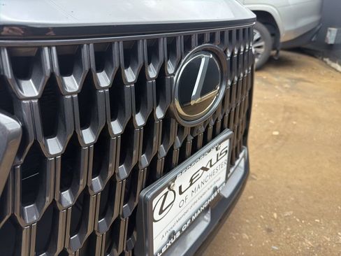 Used 2025 Lexus NX 350 AWD w/ Rear Seat Package image 33