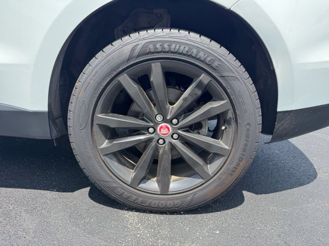 Used 2018 Jaguar F-PACE Prestige AWD/4WD image 11