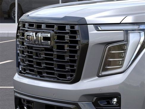 New 2026 GMC Yukon Denali Ultimate image 13
